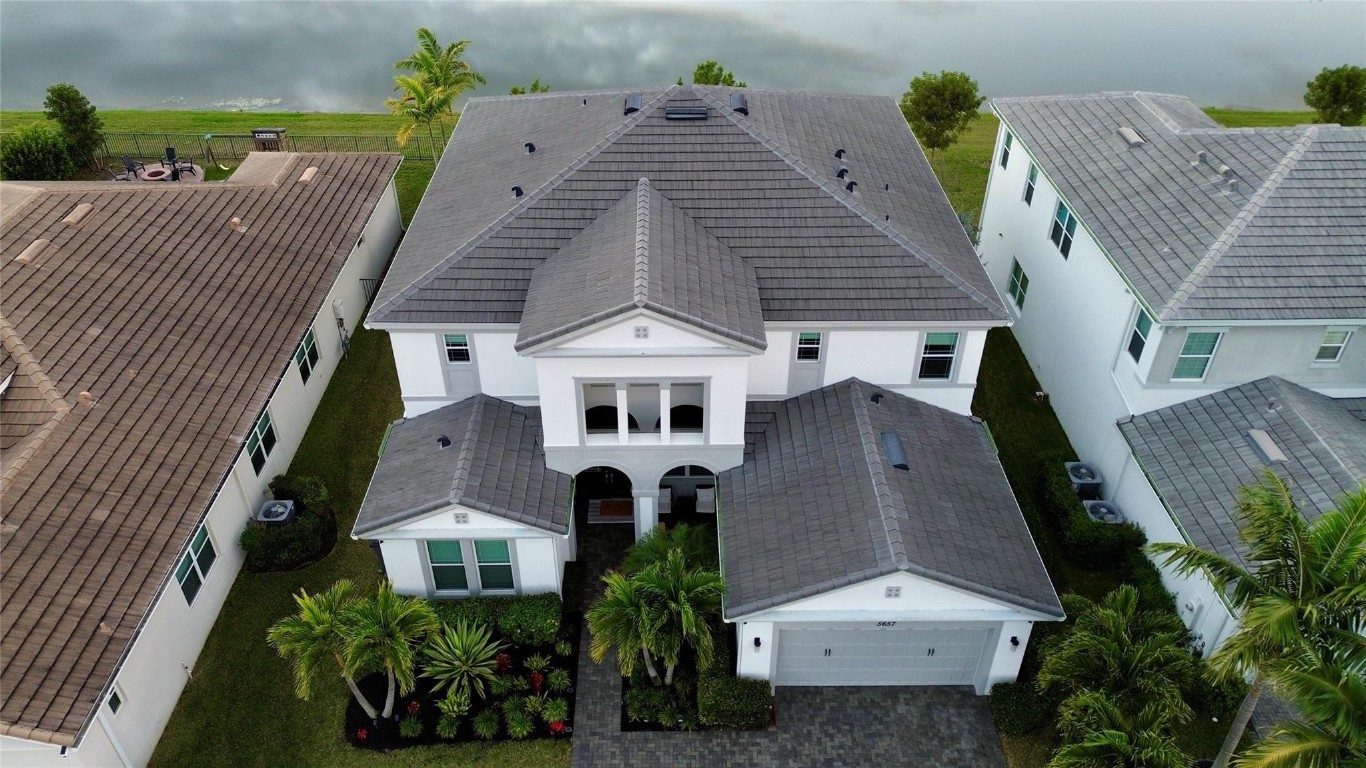 ORCHARDS OF WESTLAKE PHAS - Residential