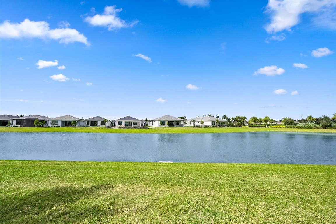 ORCHARDS OF WESTLAKE PHAS - Residential