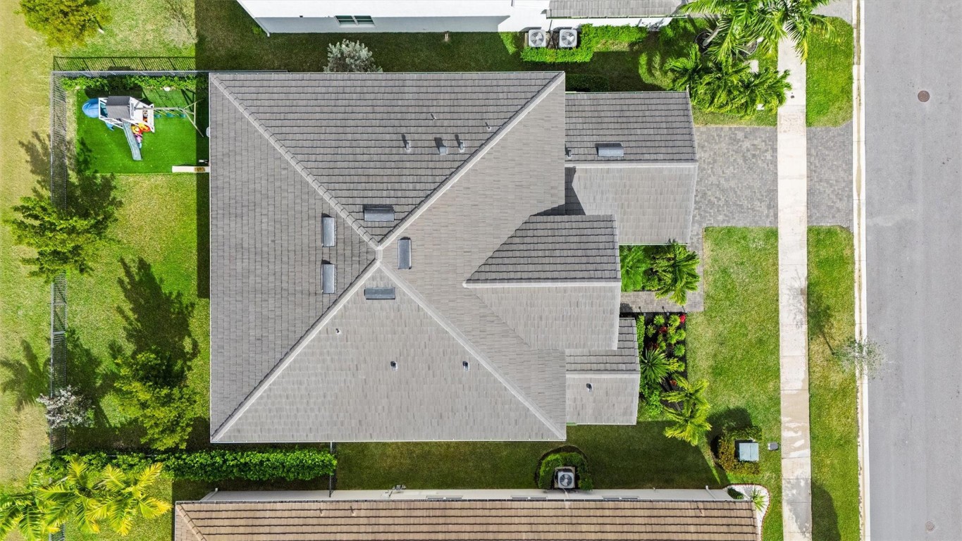 ORCHARDS OF WESTLAKE PHAS - Residential