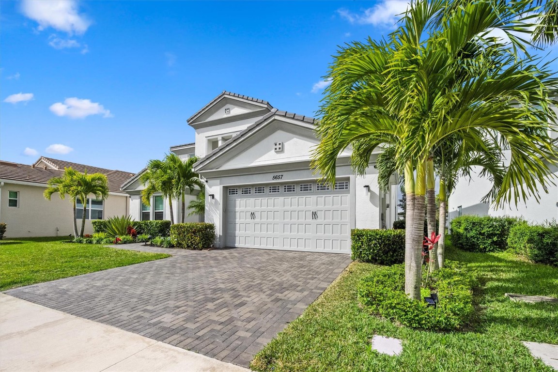 ORCHARDS OF WESTLAKE PHAS - Residential