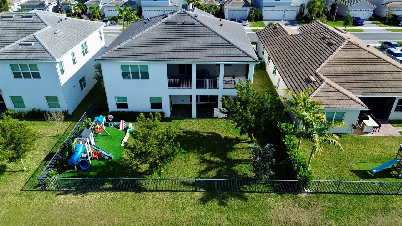 ORCHARDS OF WESTLAKE PHAS - Residential