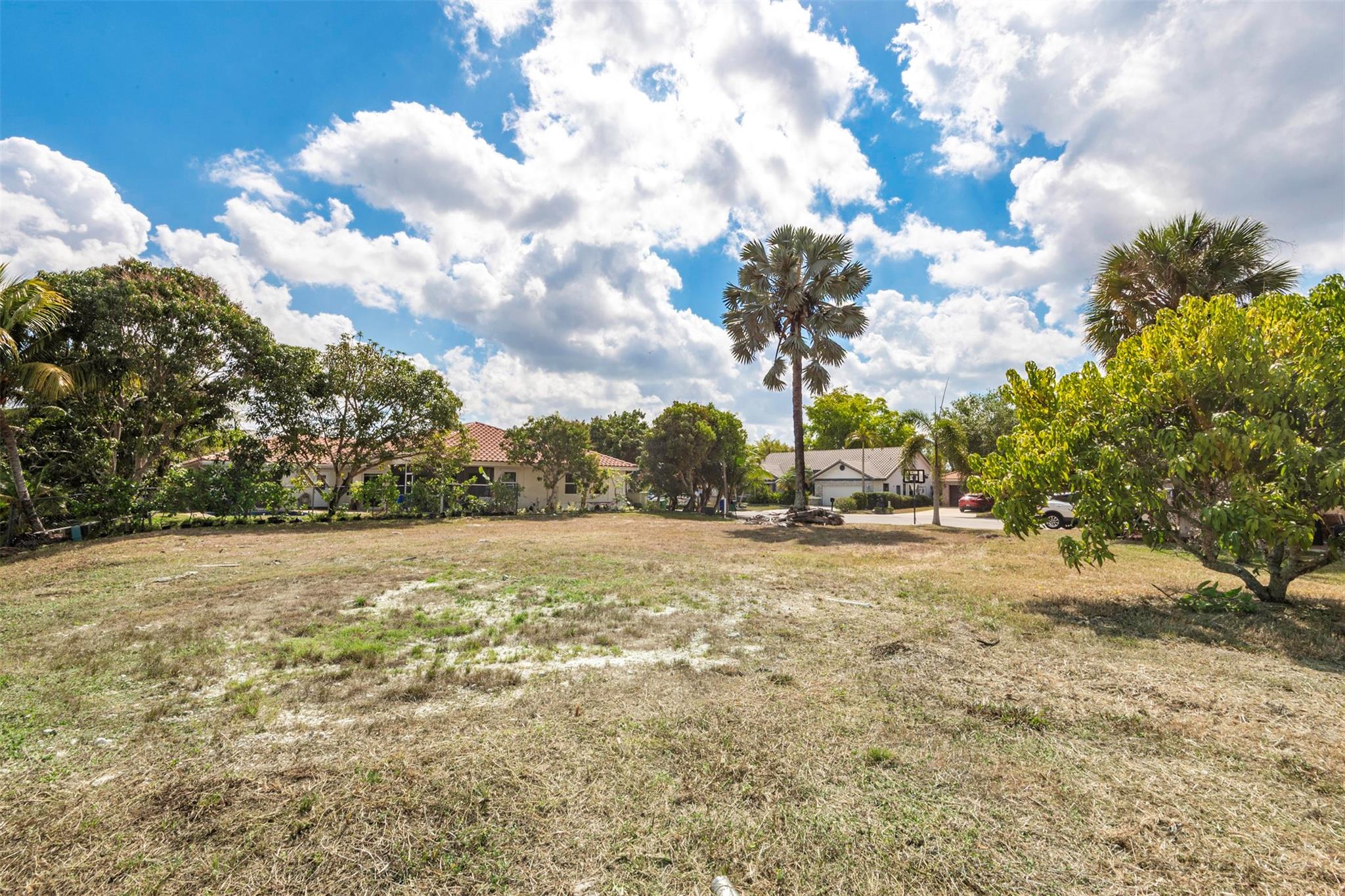 5939 NW 52nd St
