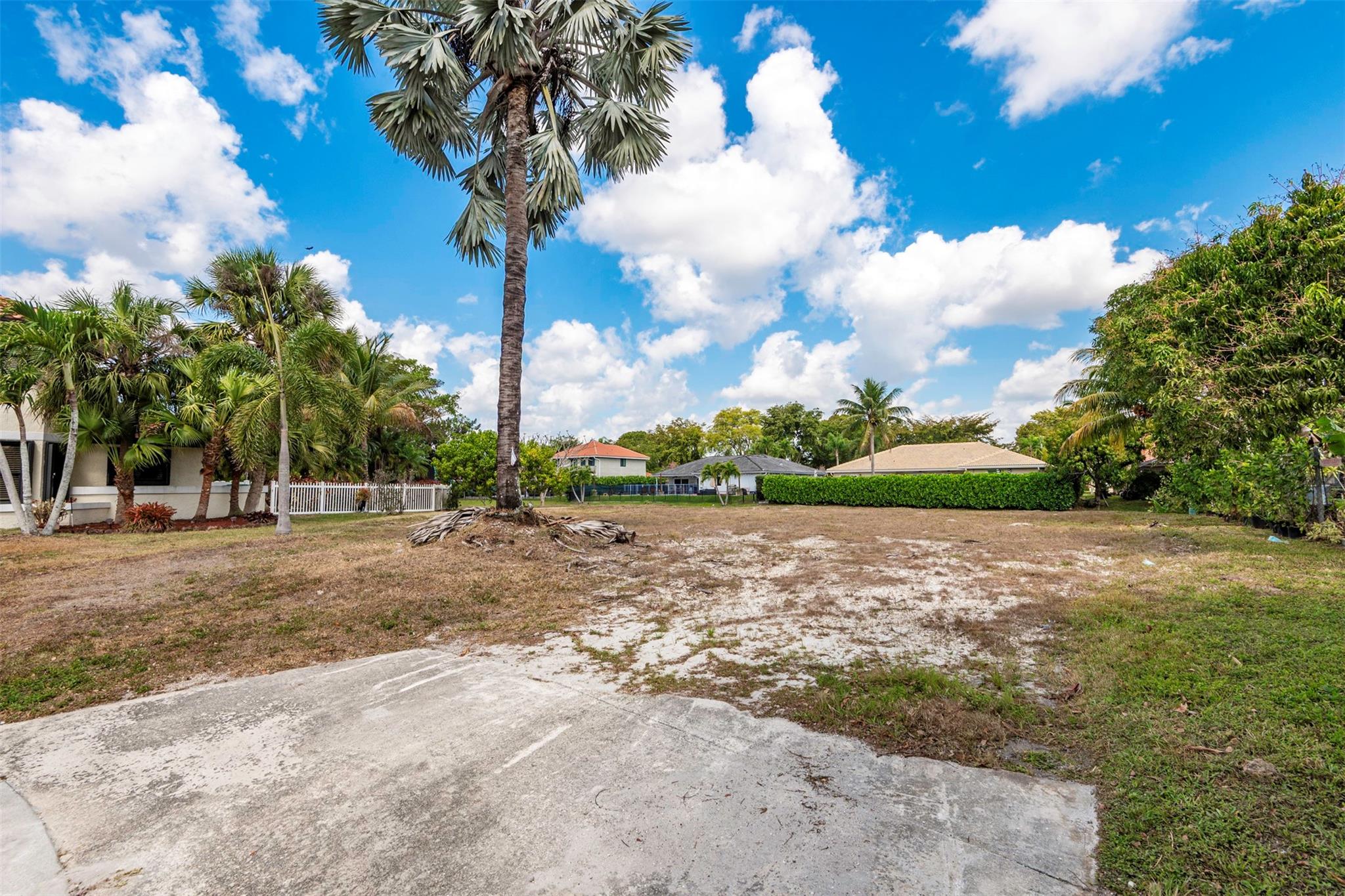 5939 NW 52nd St
