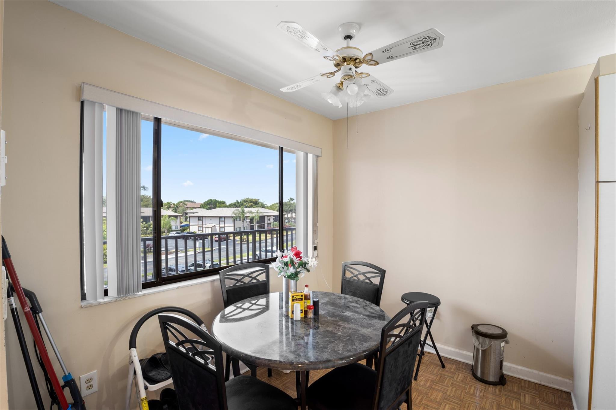 BELFORT CONDOMINIUM F - Residential Lease