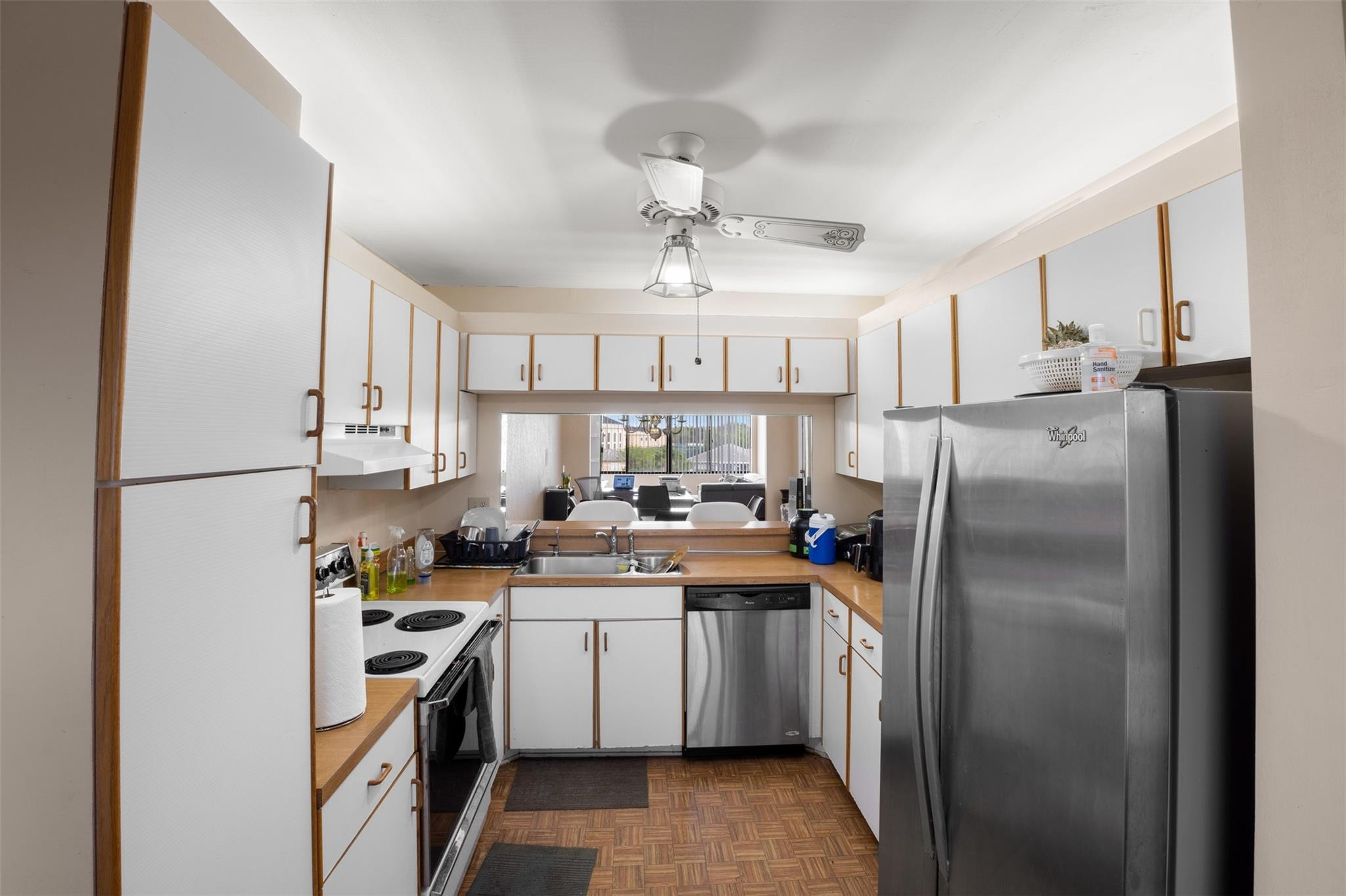 BELFORT CONDOMINIUM F - Residential Lease