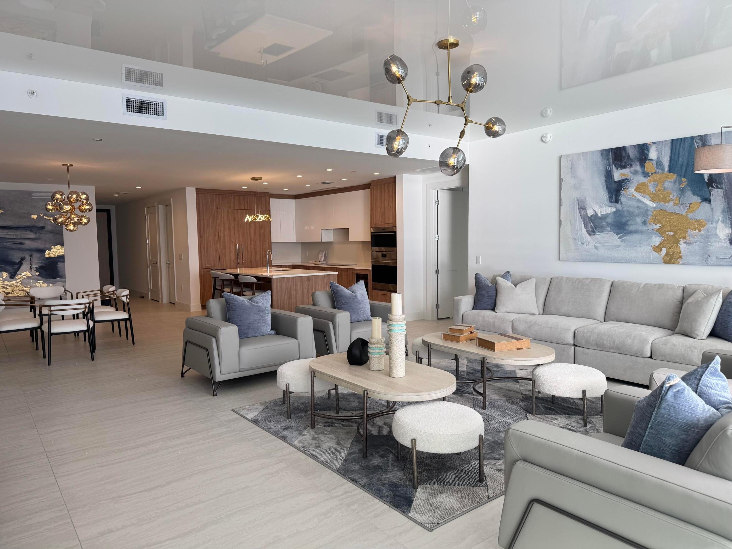 153 N Seabreeze Boulevard 2401-S