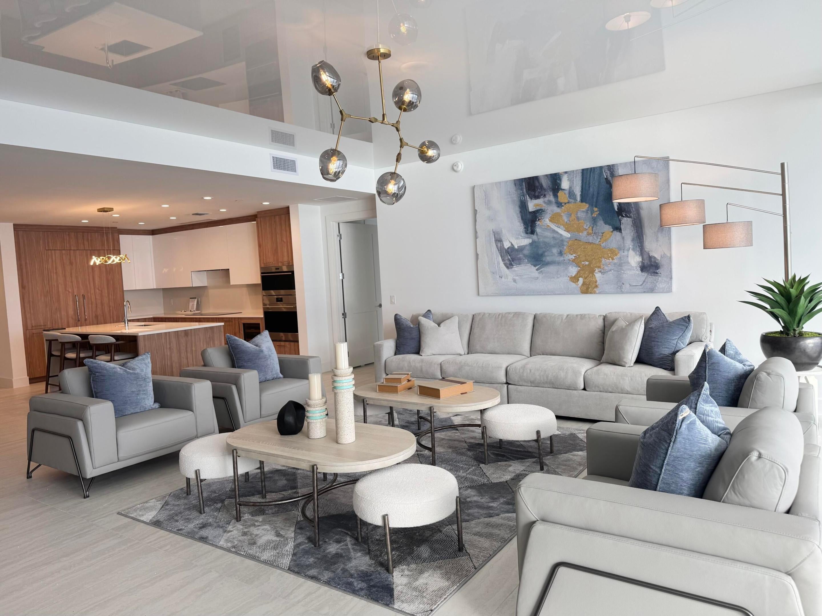 153 N Seabreeze Boulevard 2401-S