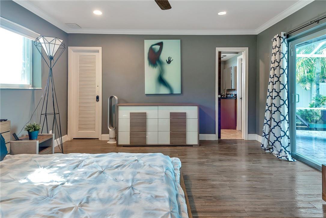 IMPERIAL POINT 5 SEC - Residential Lease