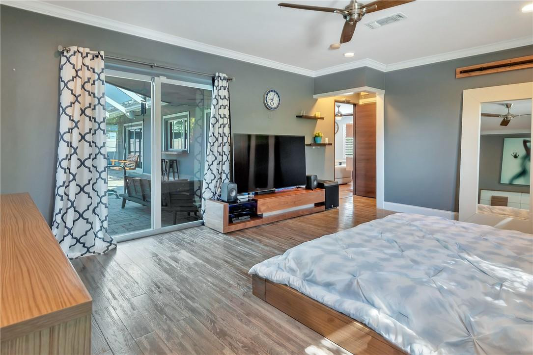 IMPERIAL POINT 5 SEC - Residential Lease