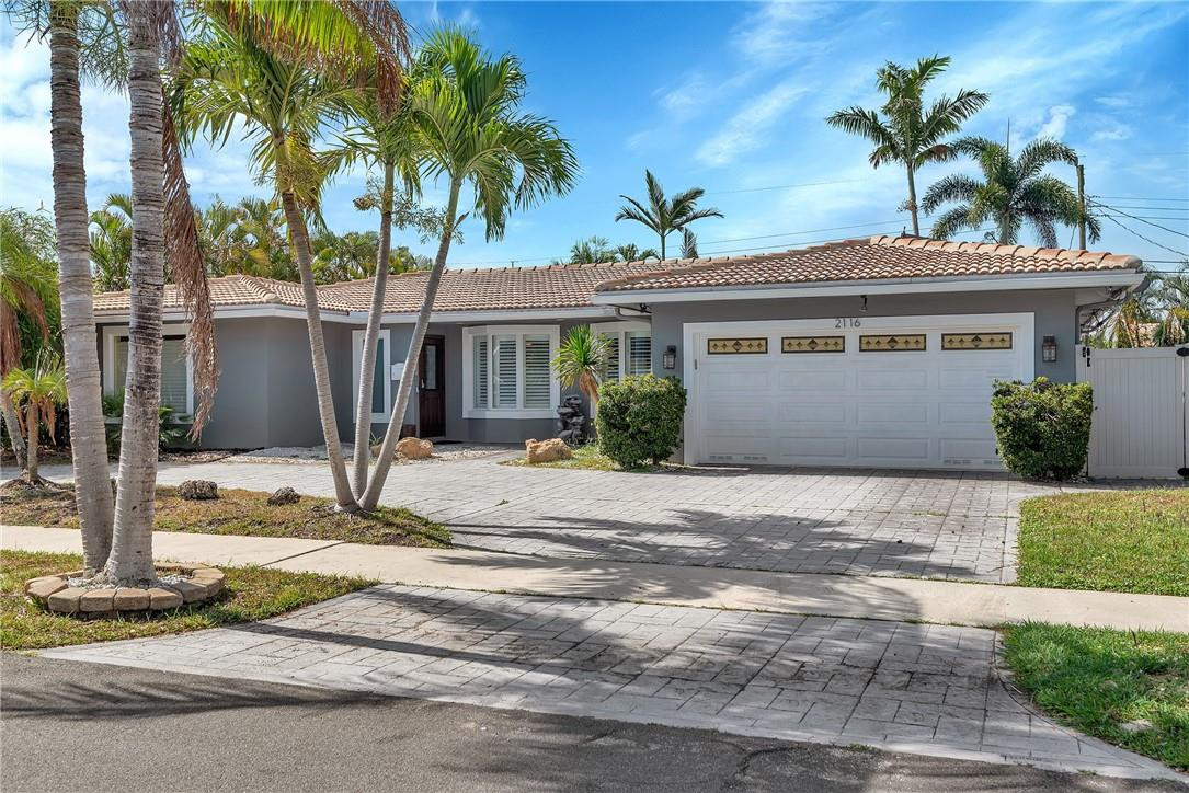 IMPERIAL POINT 5 SEC - Residential Lease