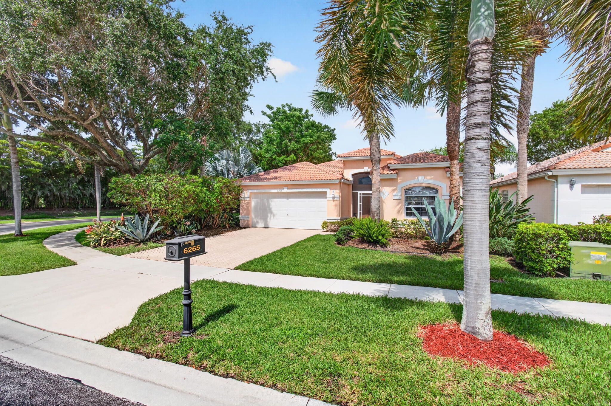 6265 Coral Reef Terrace