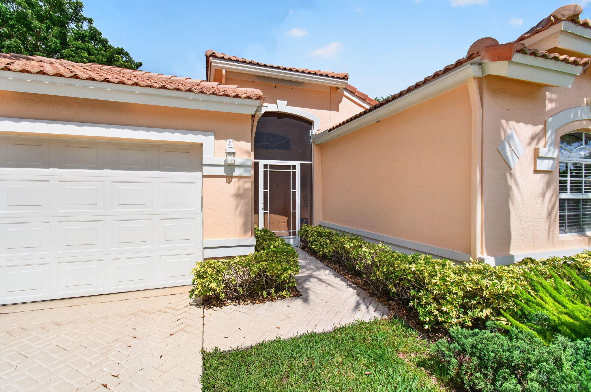 6265 Coral Reef Terrace