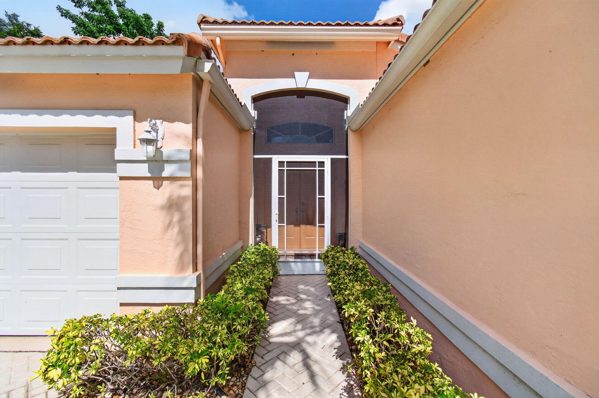 6265 Coral Reef Terrace