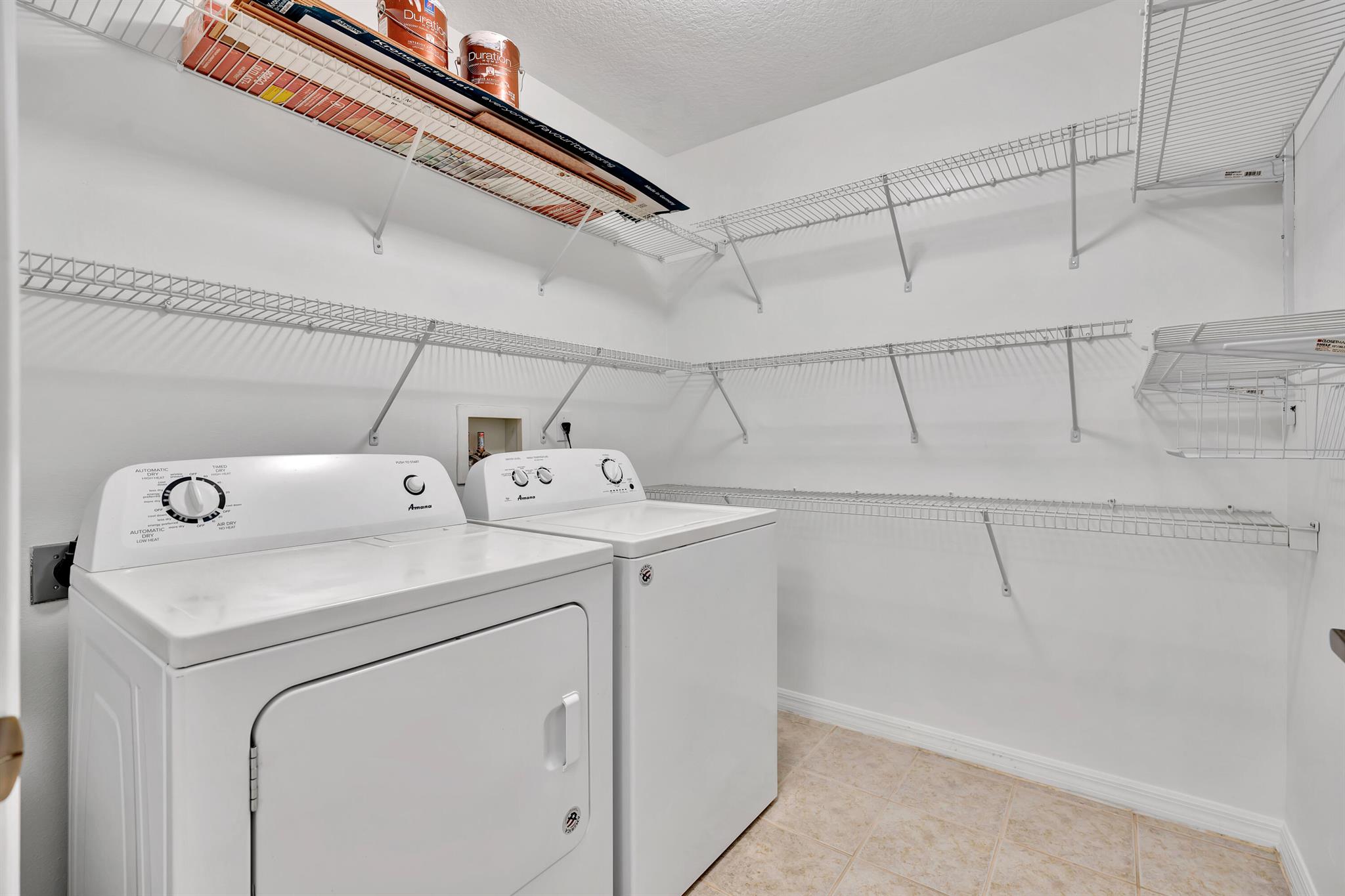 COURTYARDS AT WILLOUGHBY - Residential