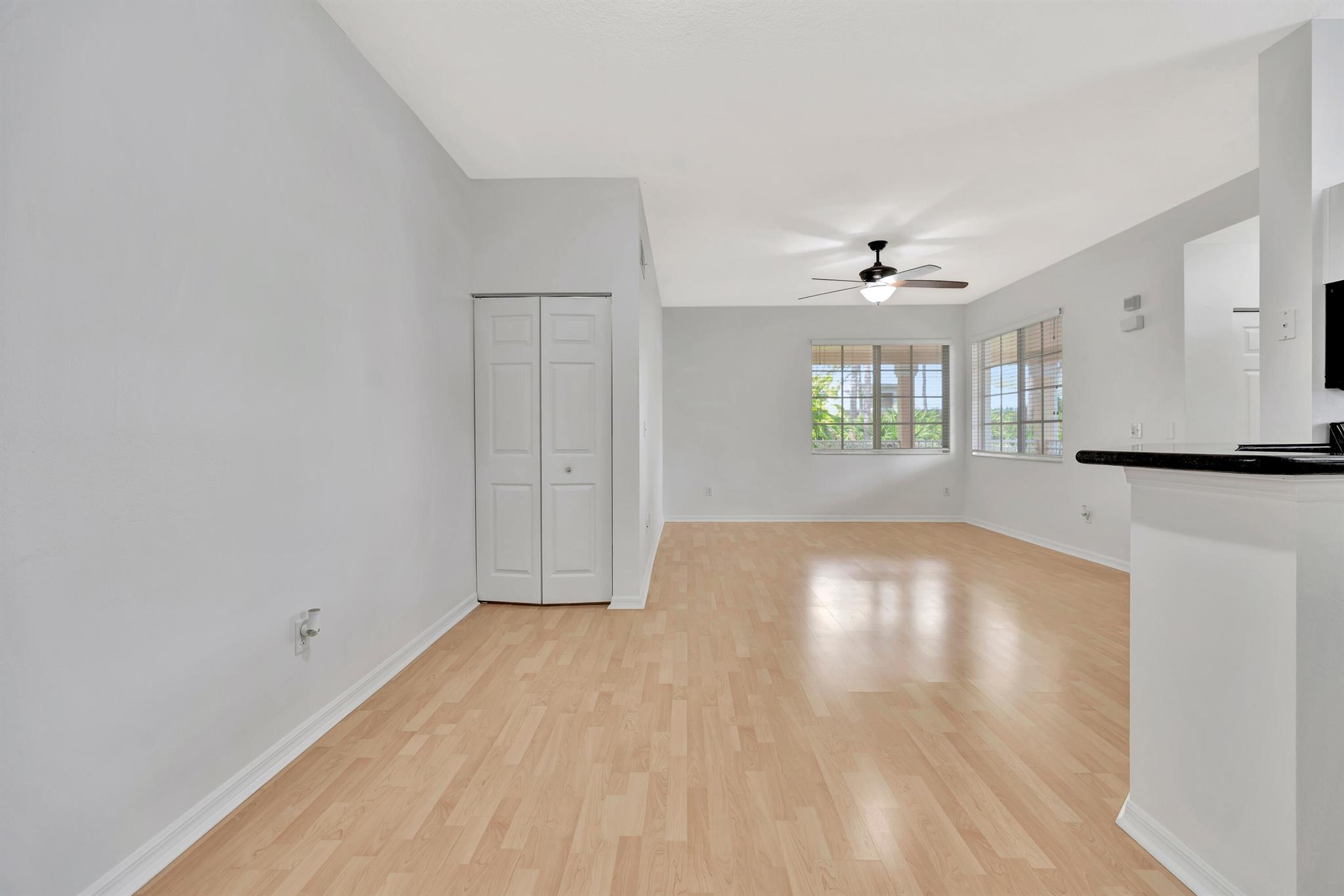 COURTYARDS AT WILLOUGHBY - Residential