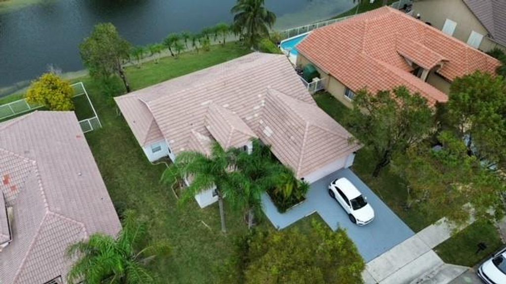 Photo of 4731 NW 75th Street, Coconut Creek, FL 33073 (MLS # F10408721)