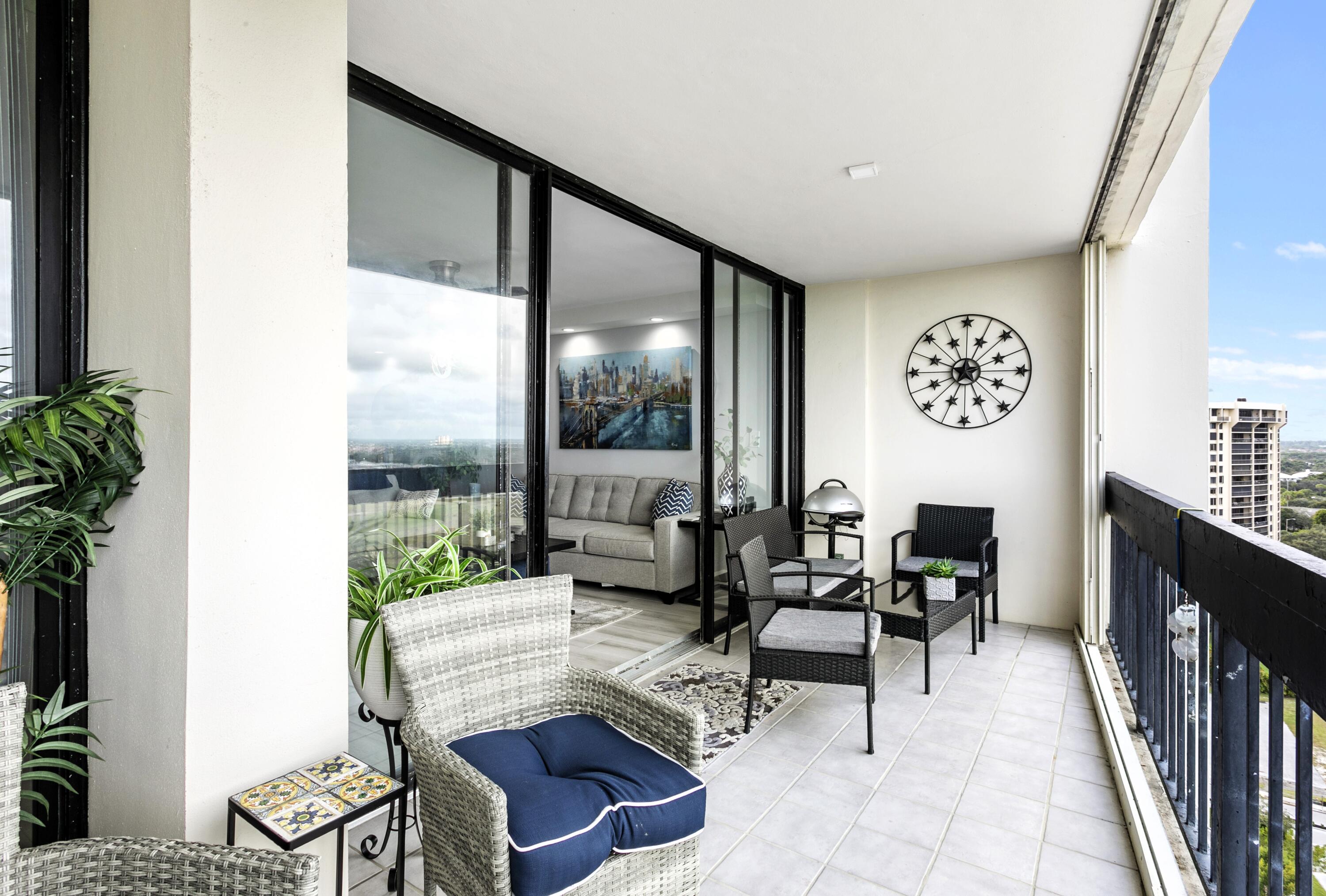 LANDS OF THE PRESIDENT CONDO 3 - Residential Lease