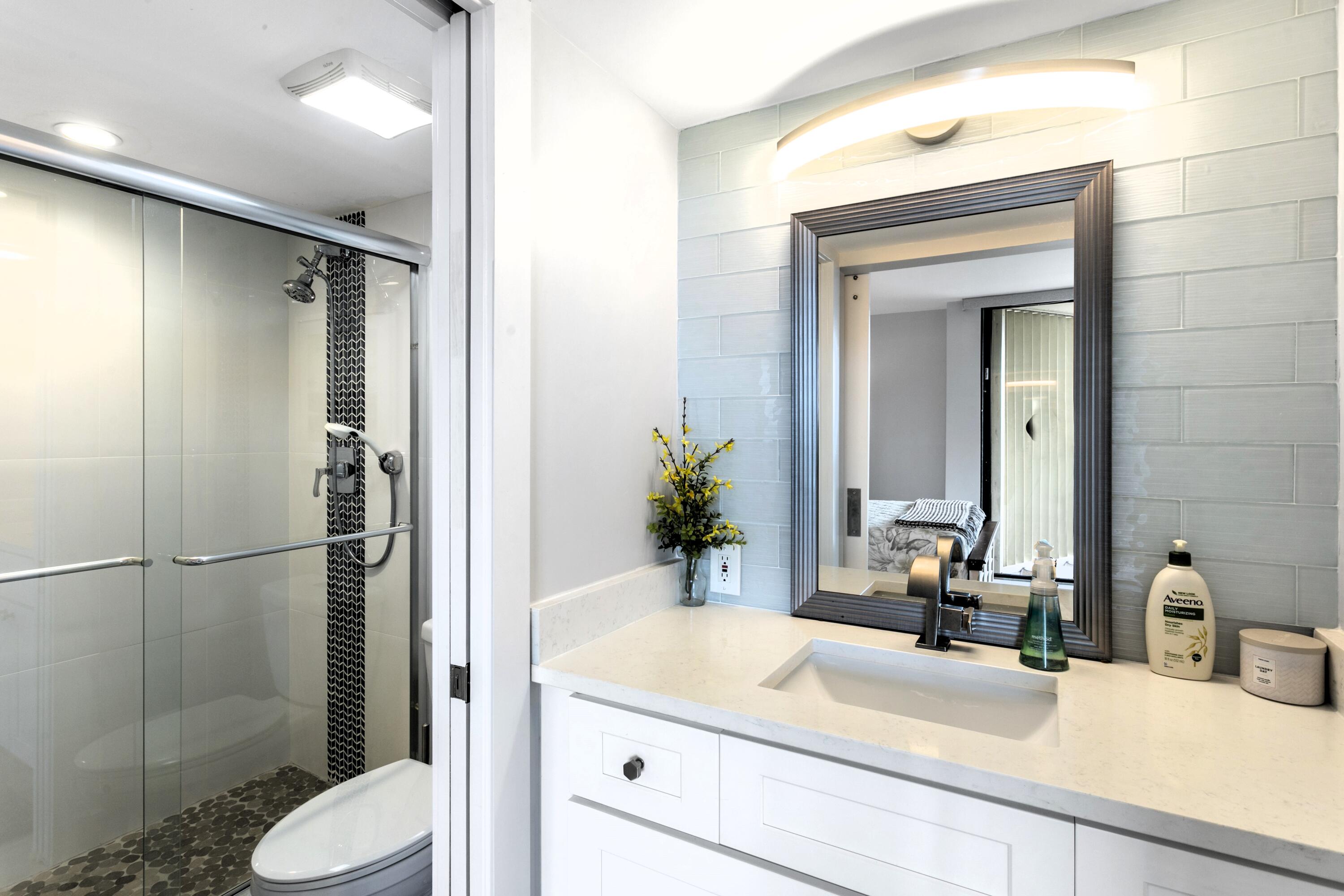 LANDS OF THE PRESIDENT CONDO 3 - Residential Lease