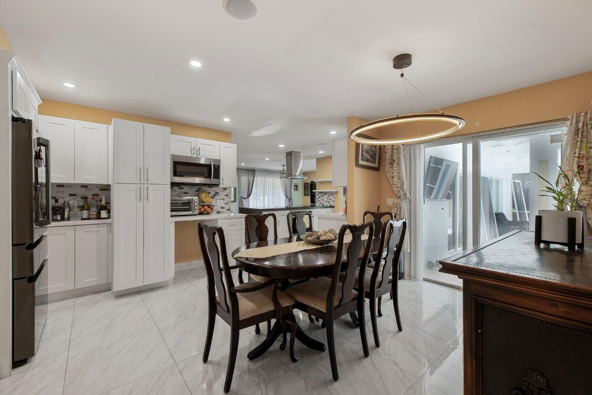 Oriole-Margate Sec 4 78-2 - Residential