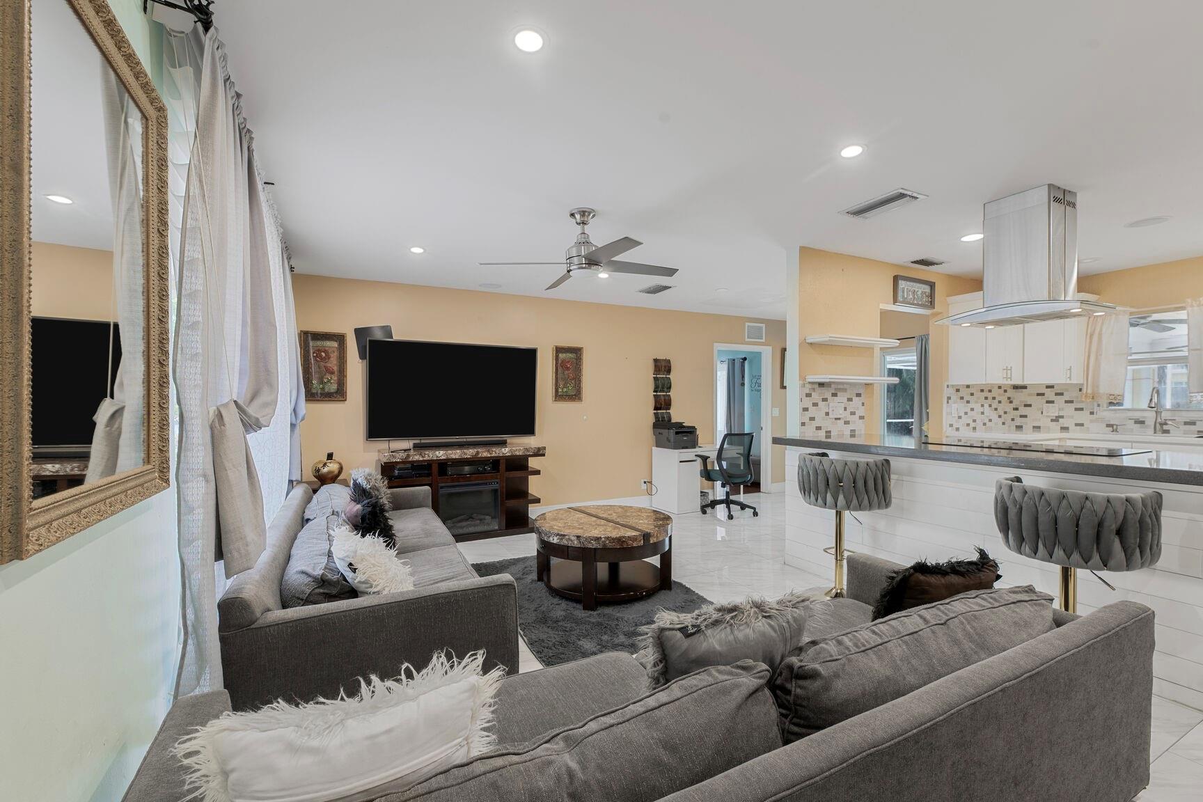 Oriole-Margate Sec 4 78-2 - Residential