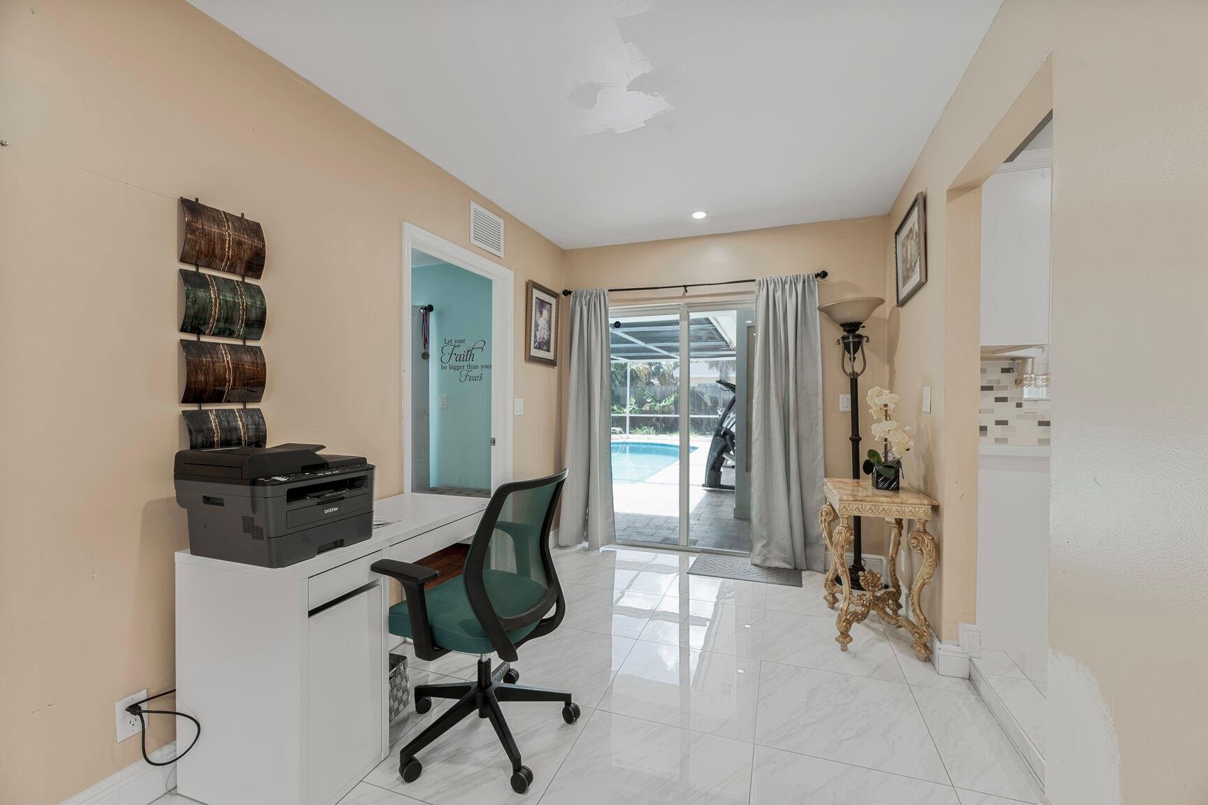 Oriole-Margate Sec 4 78-2 - Residential