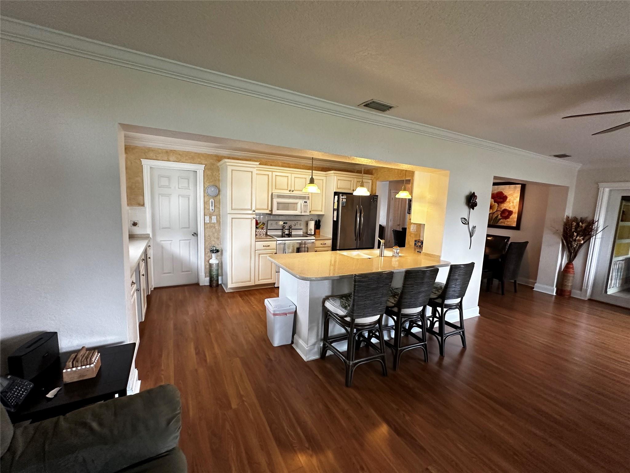 Mainlands Of Tamarac Lake - Residential