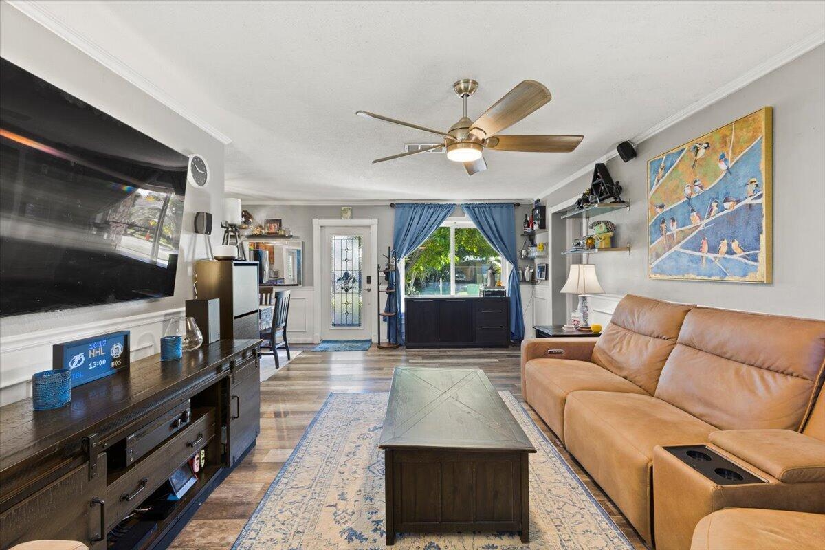 SUNRISE GOLF VILLAGE SEC - Residential