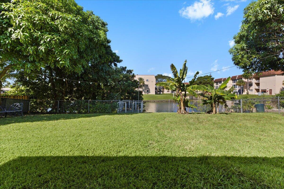 SUNRISE GOLF VILLAGE SEC - Residential