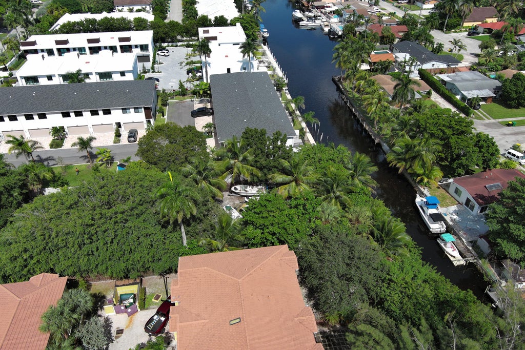 Photo of 4696 SW 32ND Avenue, Dania Beach, FL 33312 (MLS # B26091557)