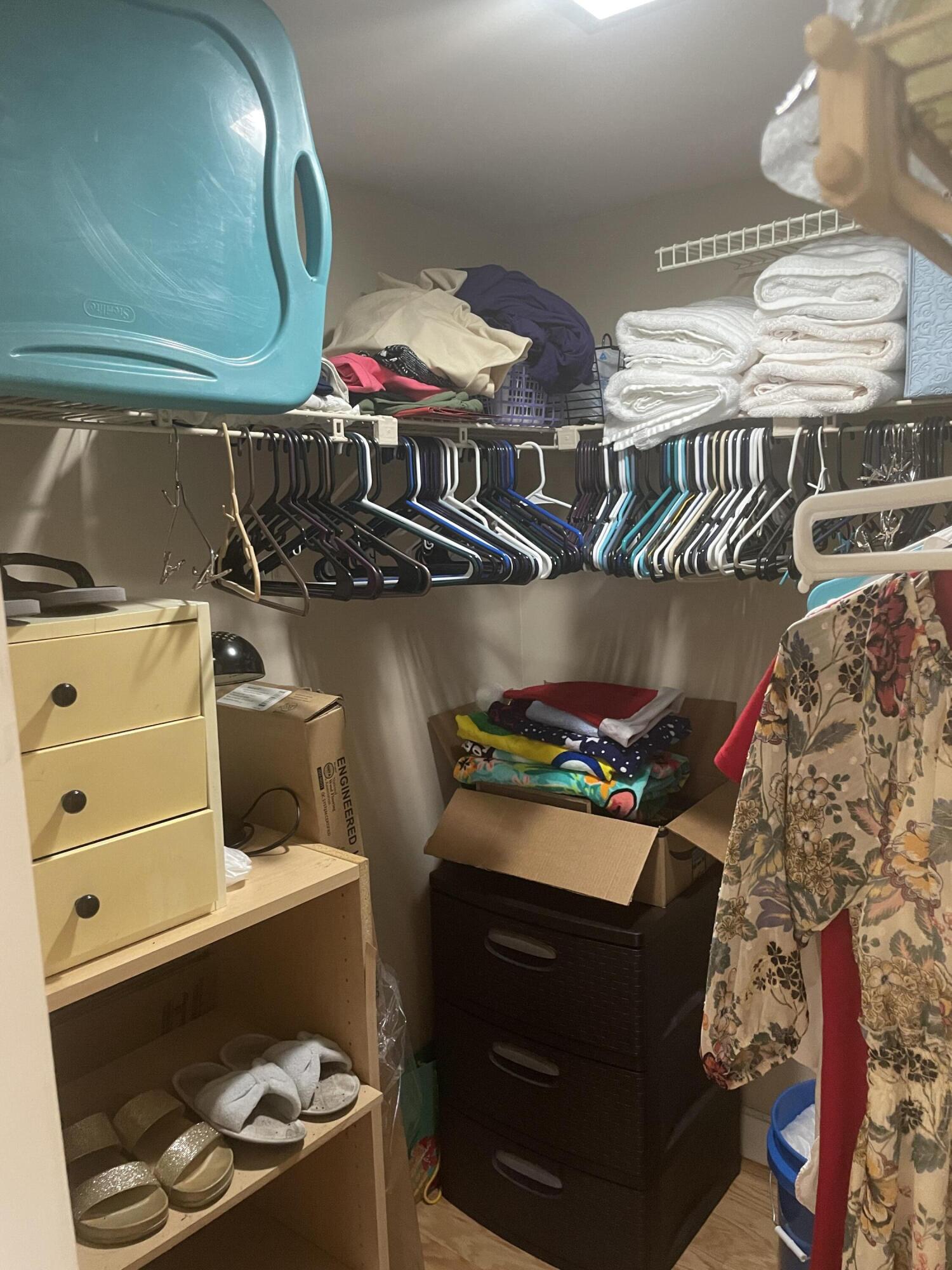 CONCORD VILLAGE 9 CONDO - Residential