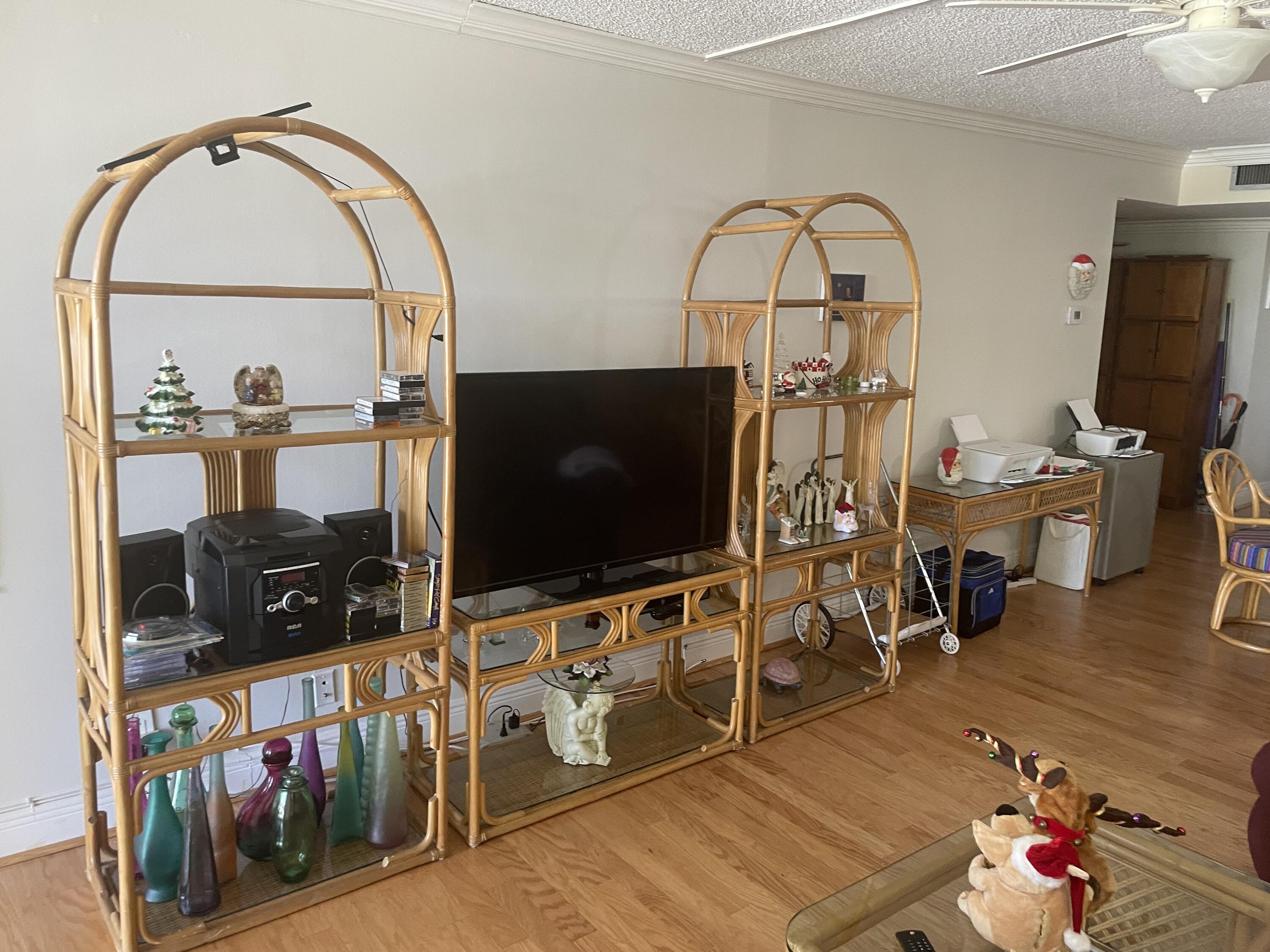 CONCORD VILLAGE 9 CONDO - Residential