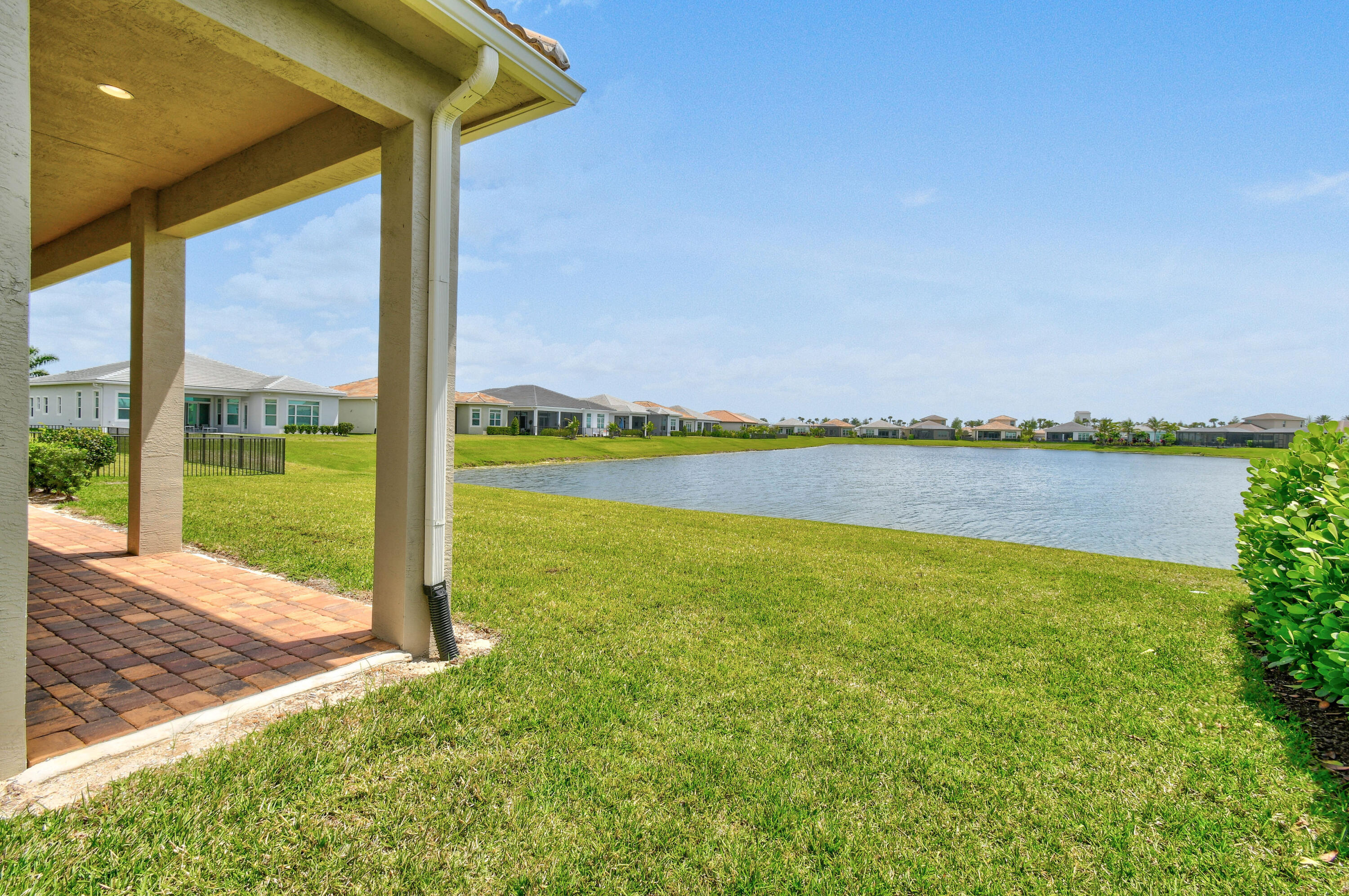 VERANO SOUTH PUD 1 - POD D - PLAT NO. 2 - REPLAT - Residential Lease