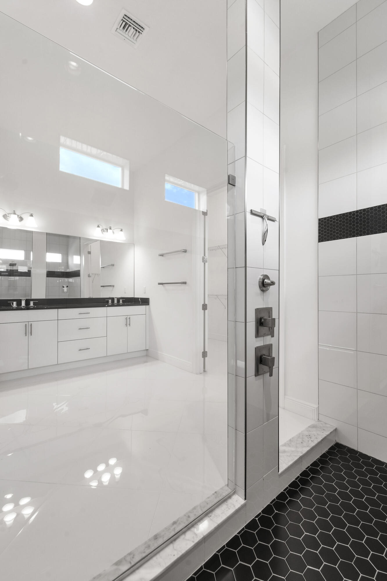 VERANO SOUTH PUD 1 - POD D - PLAT NO. 2 - REPLAT - Residential Lease