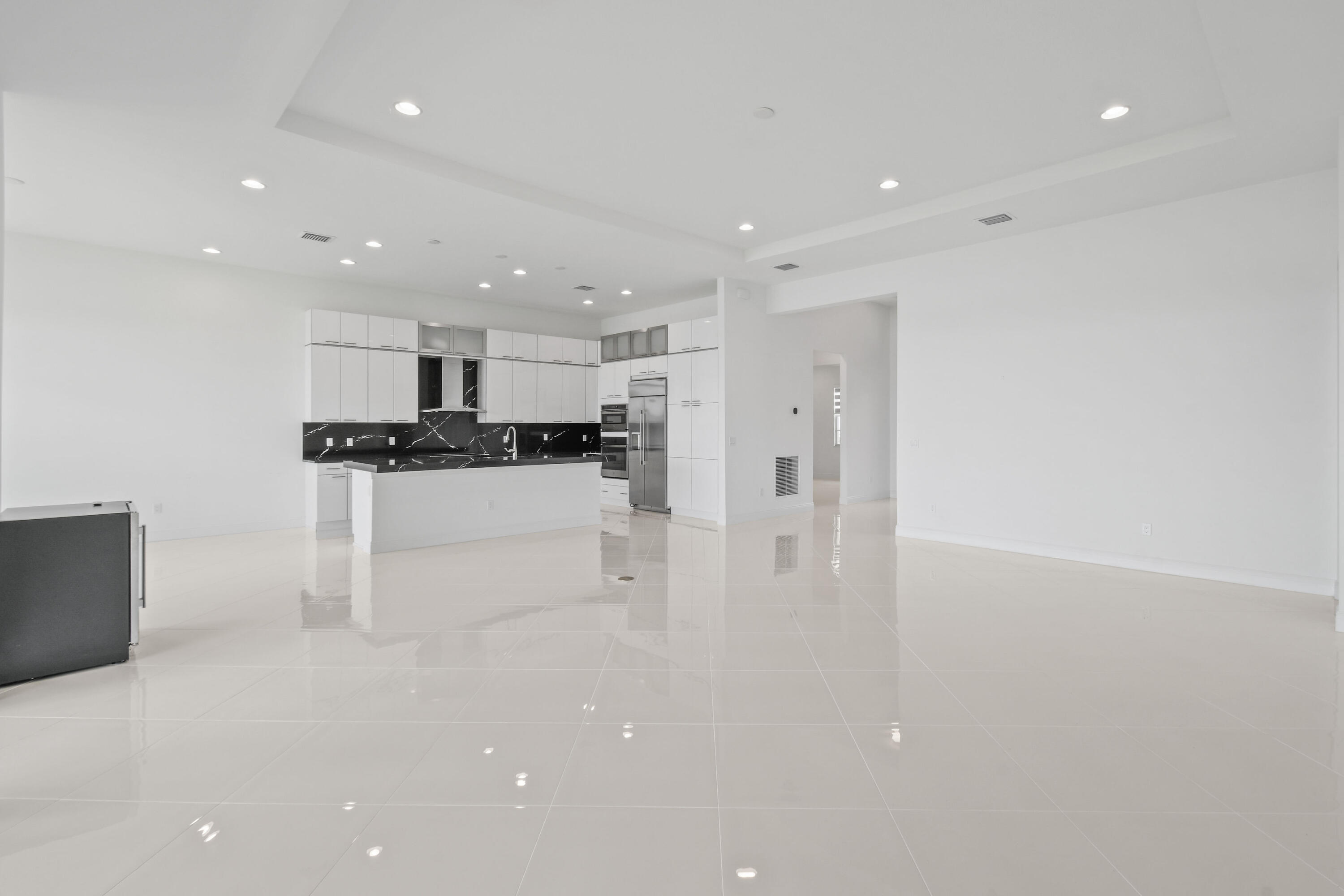 VERANO SOUTH PUD 1 - POD D - PLAT NO. 2 - REPLAT - Residential Lease