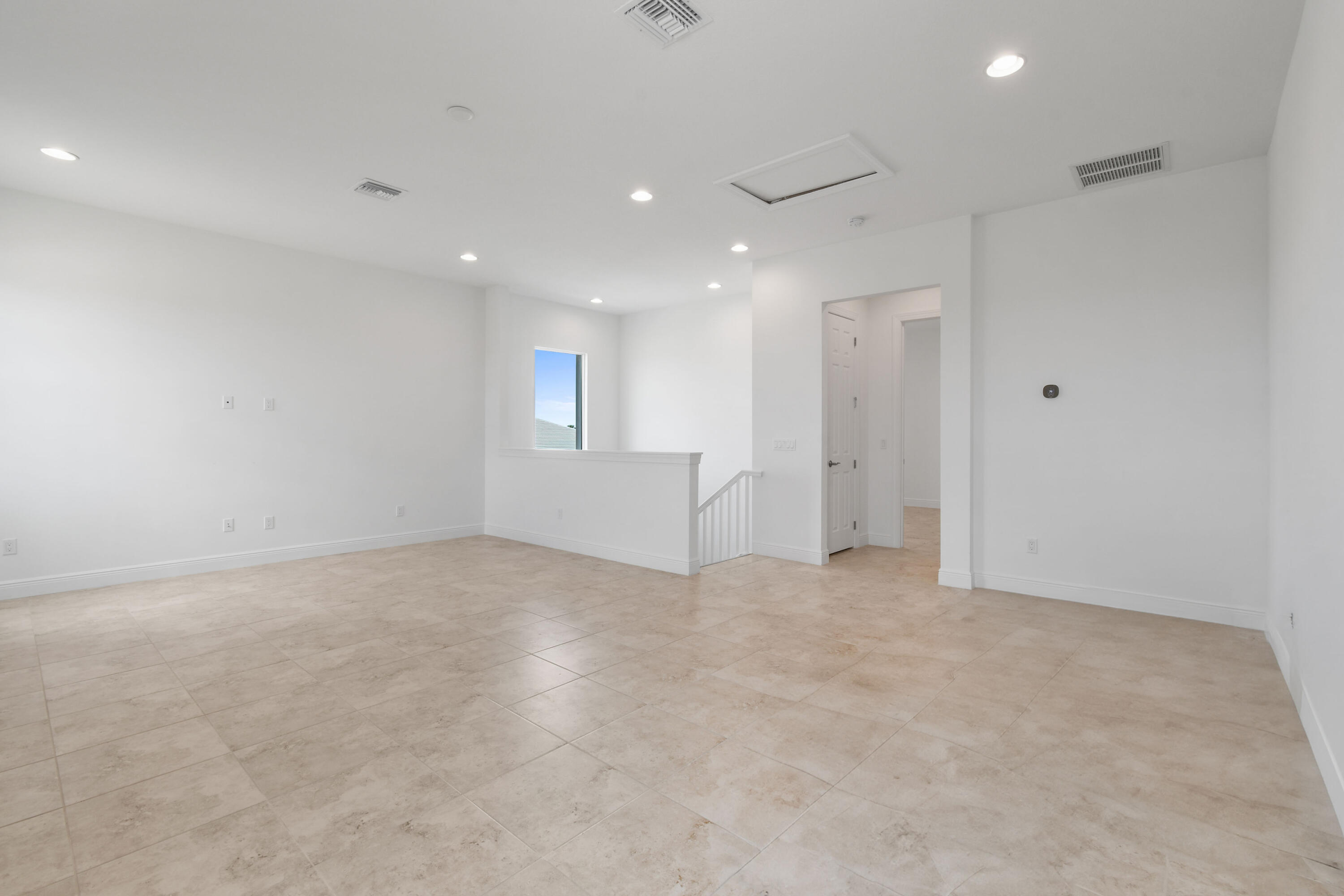 VERANO SOUTH PUD 1 - POD D - PLAT NO. 2 - REPLAT - Residential Lease