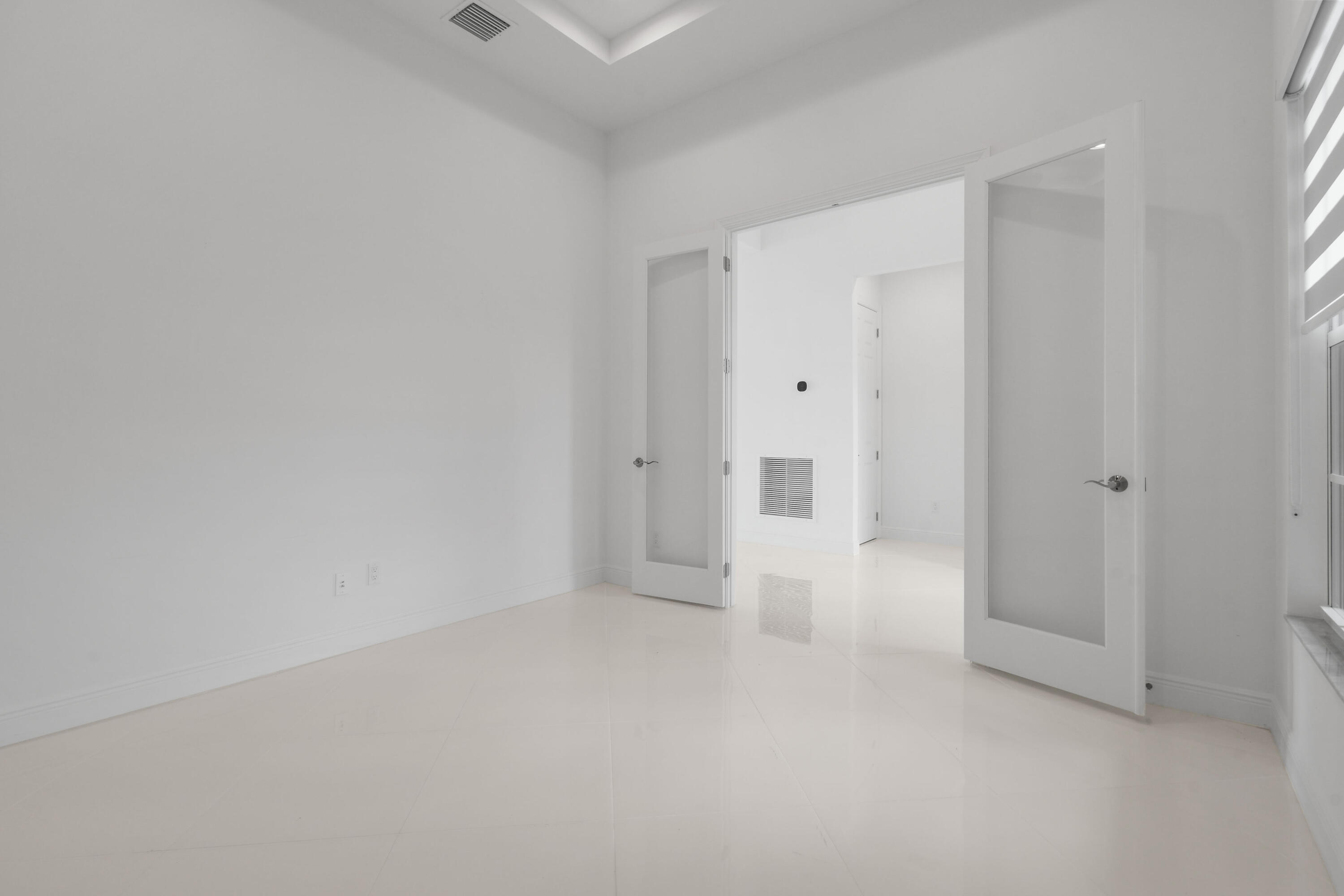 VERANO SOUTH PUD 1 - POD D - PLAT NO. 2 - REPLAT - Residential Lease