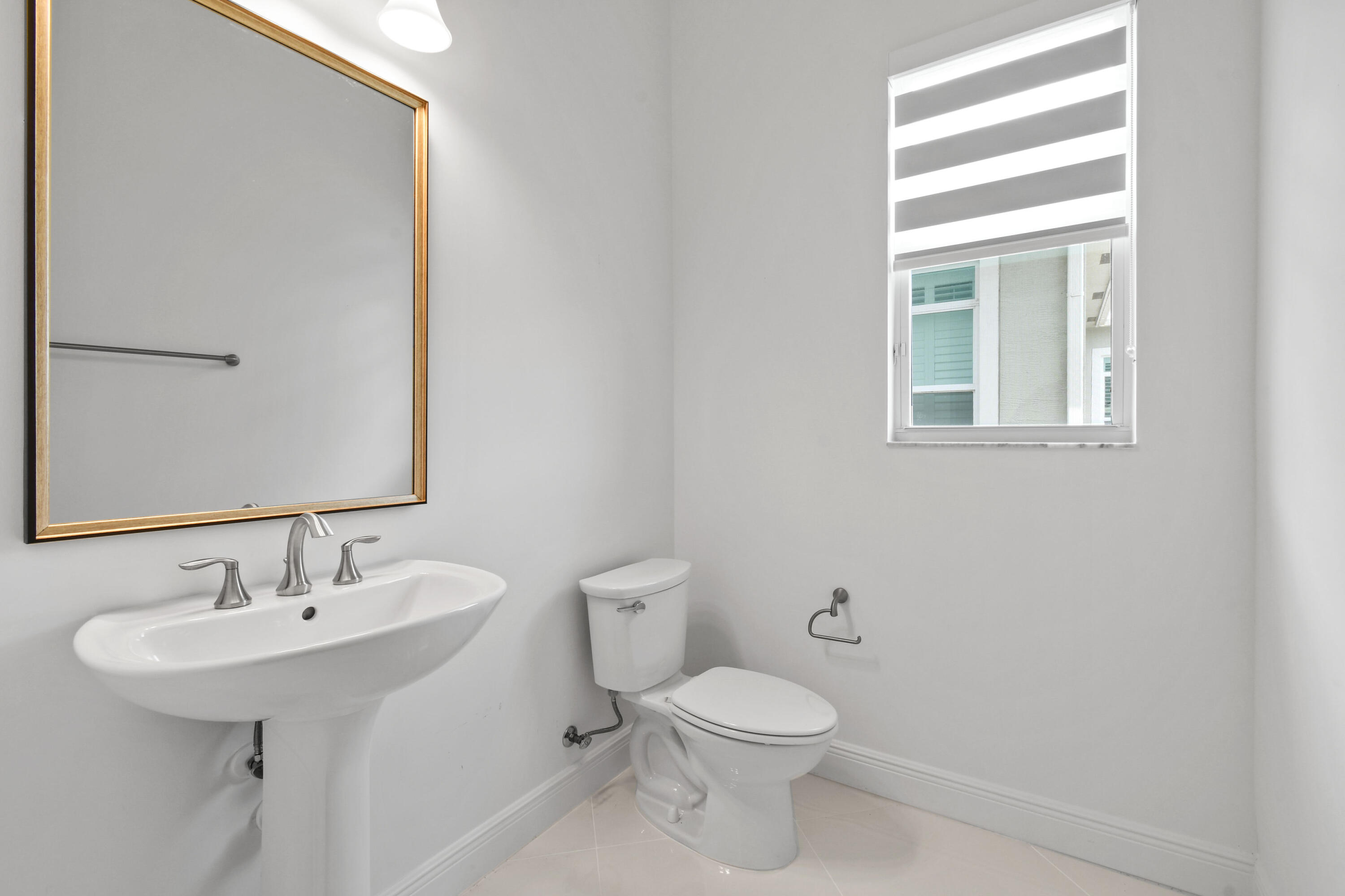 VERANO SOUTH PUD 1 - POD D - PLAT NO. 2 - REPLAT - Residential Lease