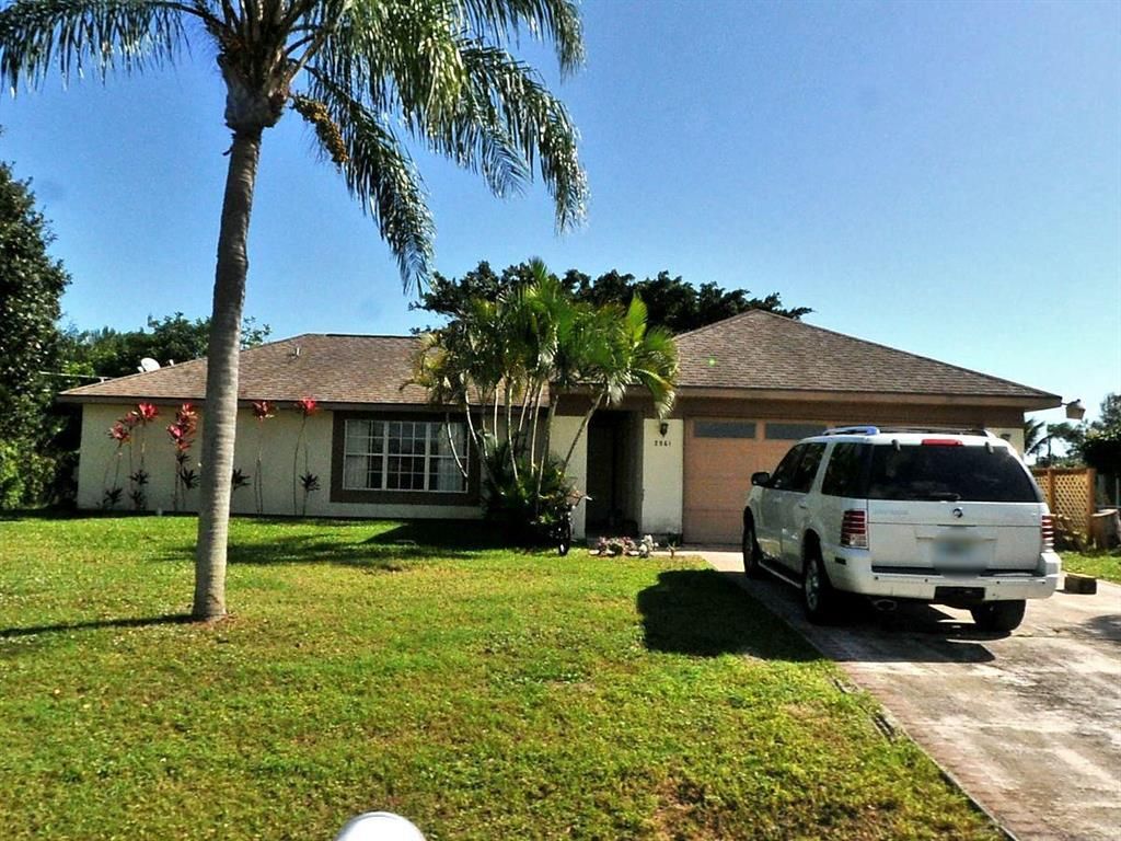 Photo of 2961 SE Darien Road, Port Saint Lucie, FL 34952 (MLS # R10749477)