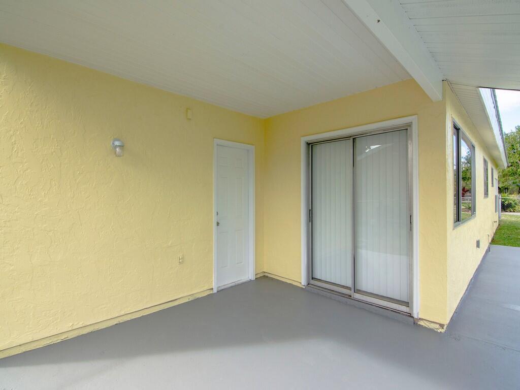 PORT ST LUCIE SECTION 42 - Residential