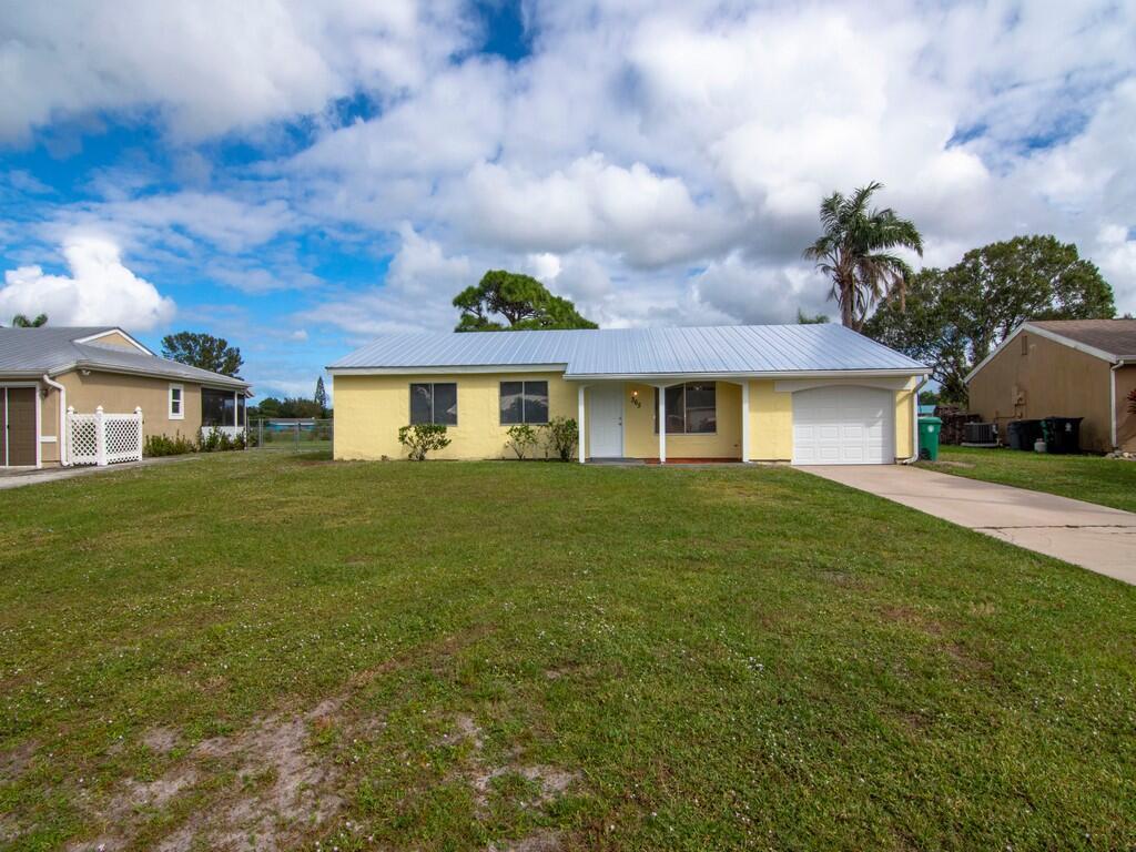 PORT ST LUCIE SECTION 42 - Residential