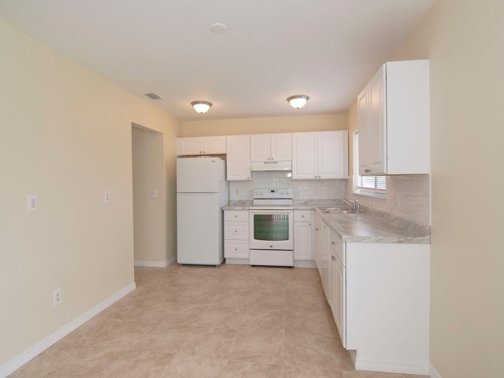 PORT ST LUCIE SECTION 42 - Residential