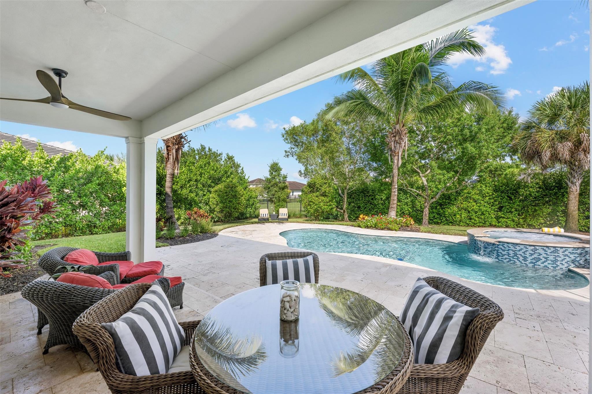 1018 SWEETGRASS Street