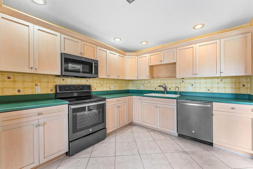 Photo of 10249 Quail Covey Road #Hibiscus S, Boynton Beach, FL 33436 (MLS # R11108032)