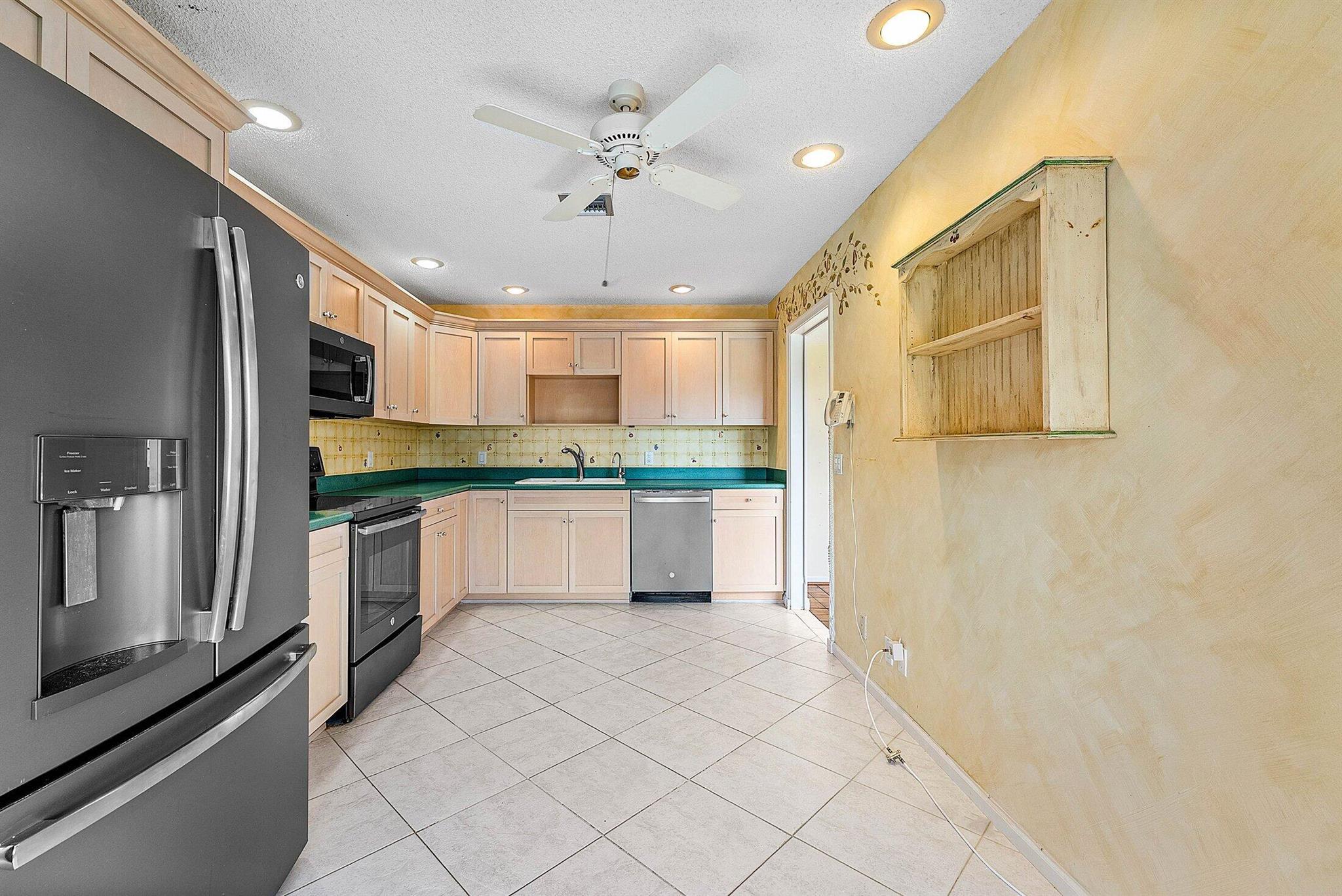 10249 Quail Covey Road Hibiscus S