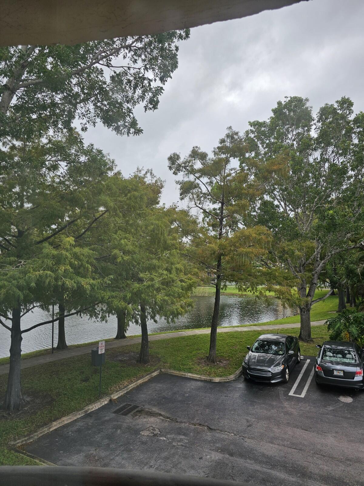 GRAND ISLES CONDO - Residential Lease