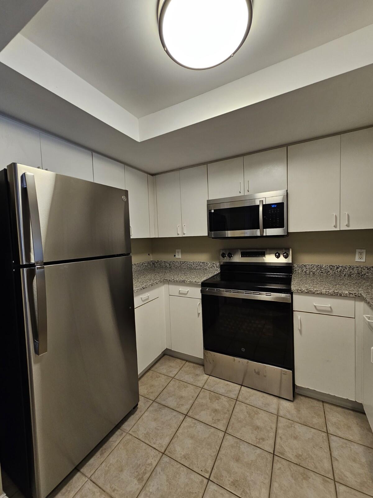 GRAND ISLES CONDO - Residential Lease