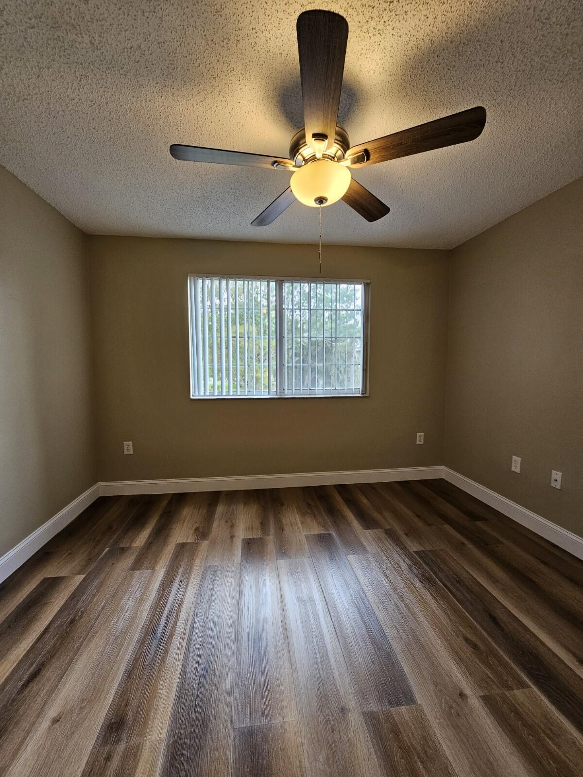 GRAND ISLES CONDO - Residential Lease