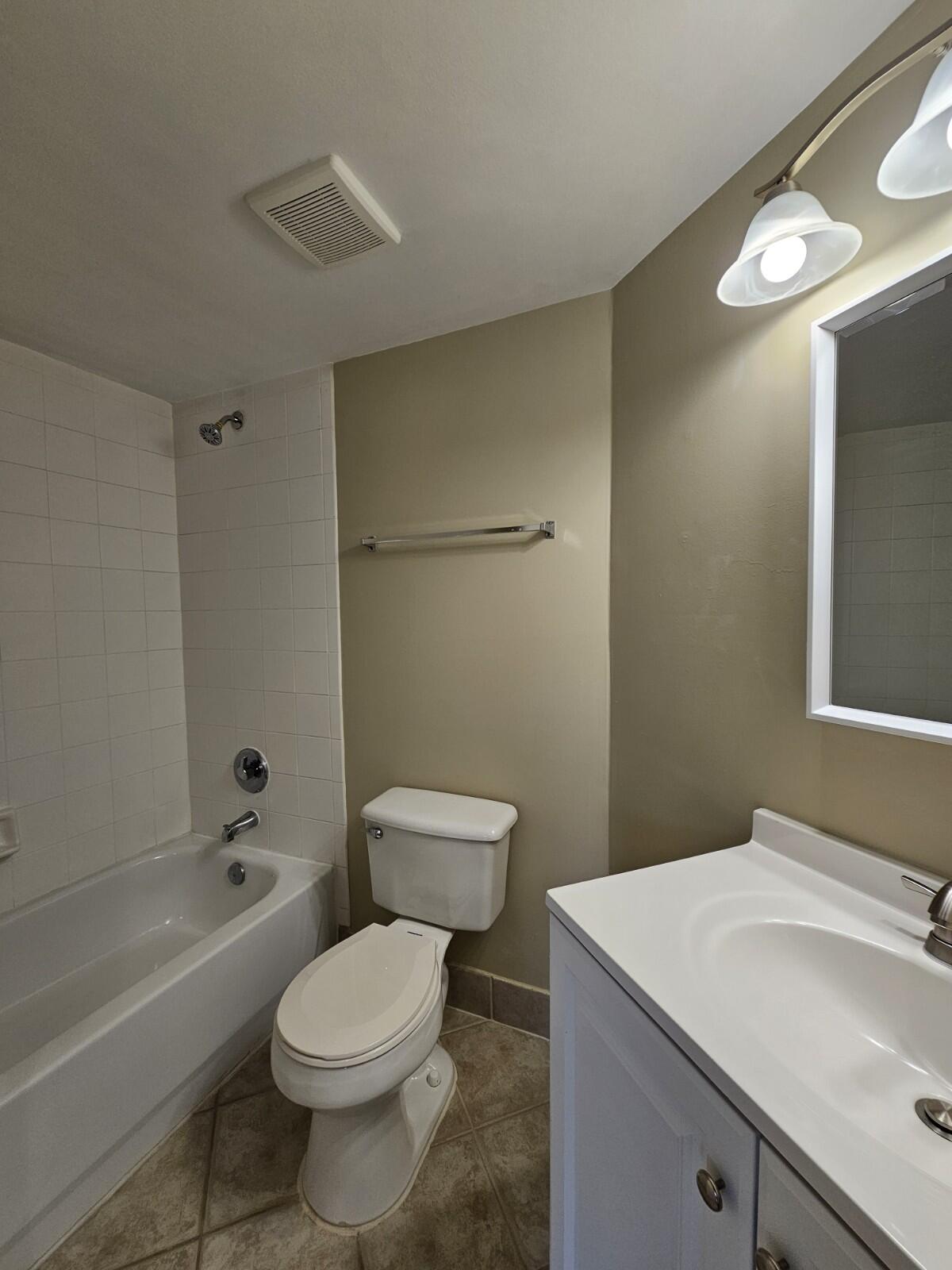 GRAND ISLES CONDO - Residential Lease