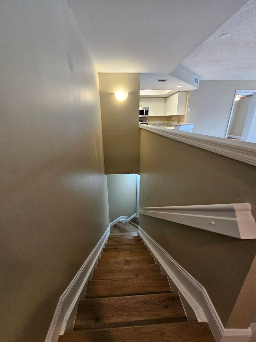 Photo of 4187 N Haverhill Road #517, West Palm Beach, FL 33417 (MLS # R11169086)