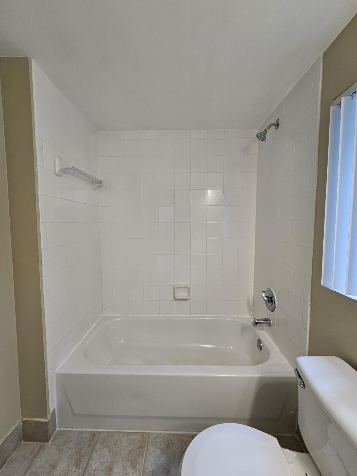 GRAND ISLES CONDO - Residential Lease